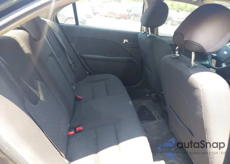 2011 Ford Fusion Se z USA, uszkodzony, nr VIN 3FAHP0HA2BR320845